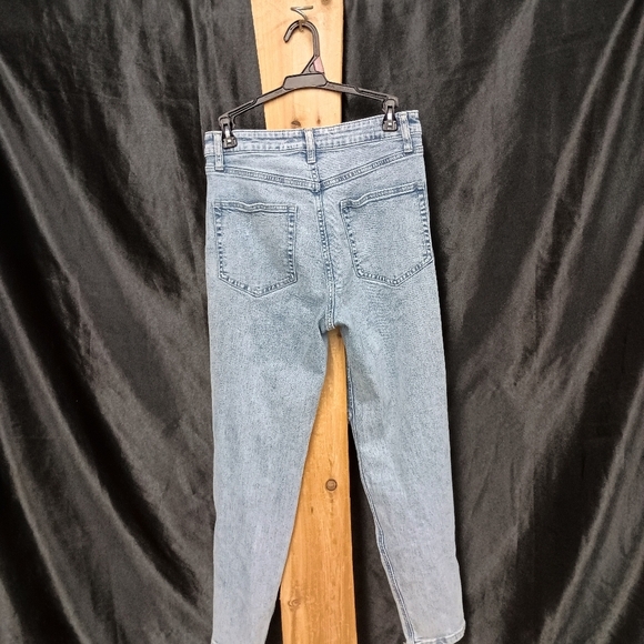 Wild Fabel Denim Jeans size 4 ripped  stressed/ look - Picture 11 of 16